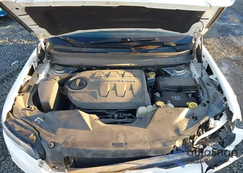 2019 Jeep Cherokee Limited 4X4 из США, поврежденный, VIN 1C4PJMDX4KD359633